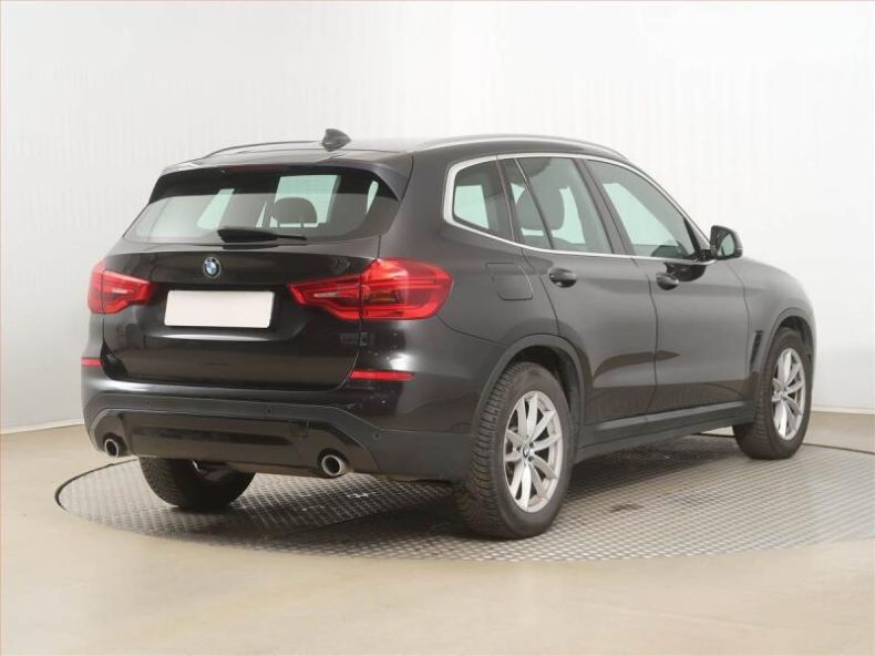 BMW X3 - hlavní fotka