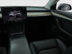 Tesla Model 3 - fotka číslo 7