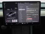 Tesla Model 3 - fotka číslo 10