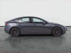 Tesla Model 3 - fotka číslo 5