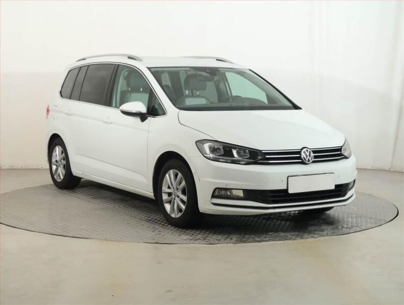 Volkswagen Touran - hlavní foto