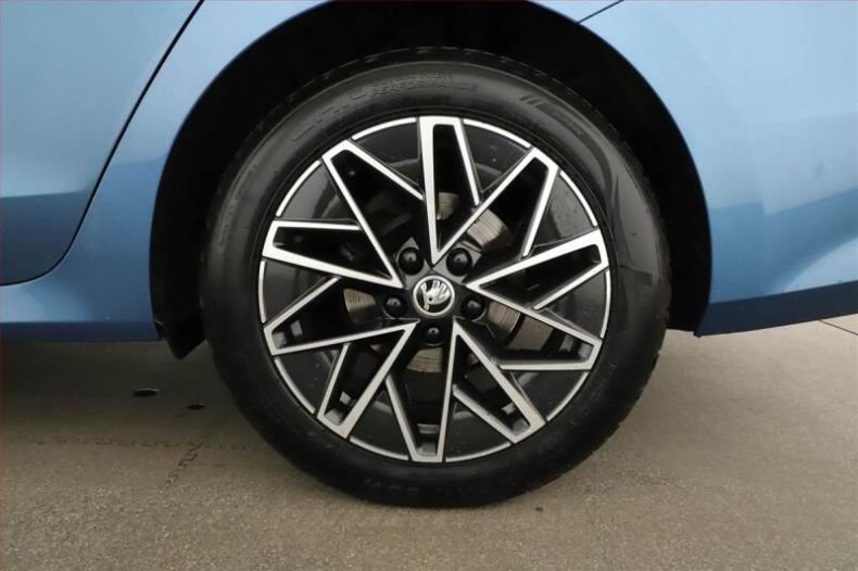 Škoda Octavia - hlavní fotka