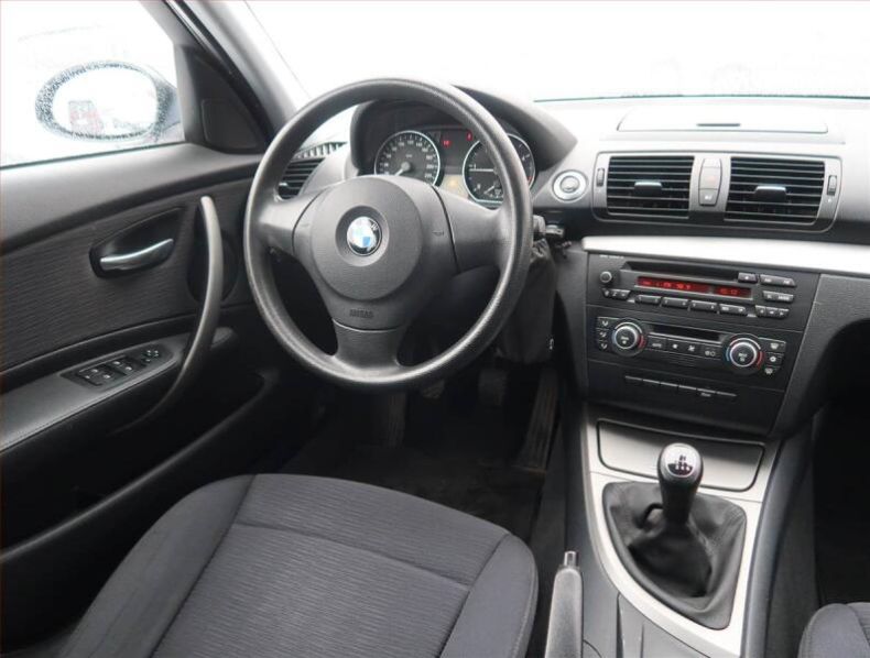 BMW Řada 1 - hlavní fotka