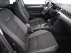 Volkswagen Passat - fotka číslo 6