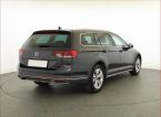 Volkswagen Passat - fotka číslo 4