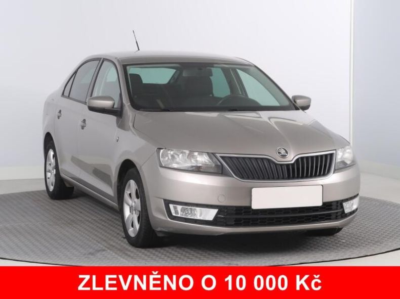 Škoda Rapid - hlavní foto