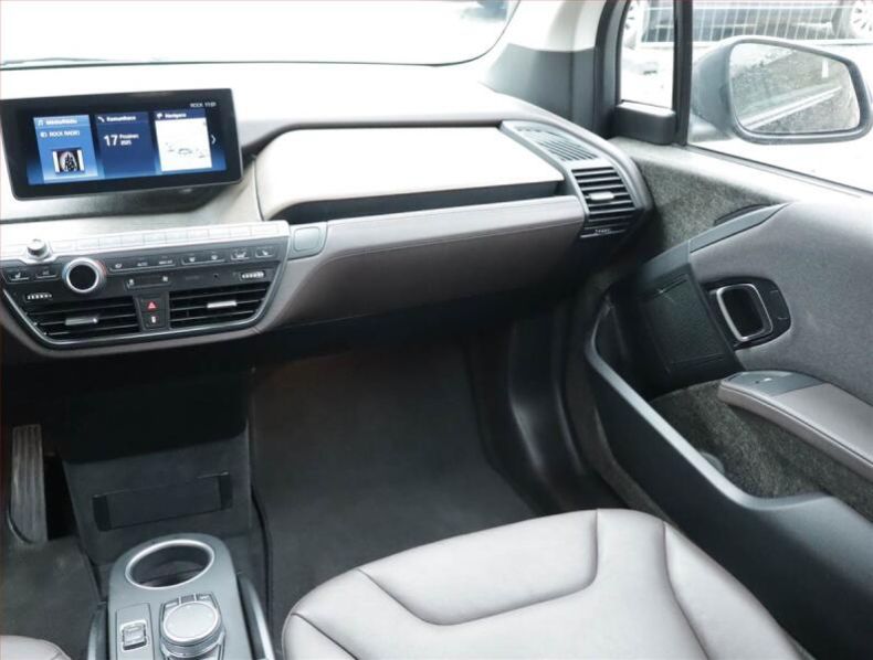 BMW i3 - hlavní fotka