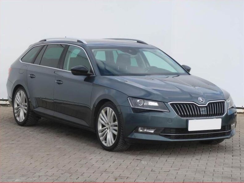 Škoda Superb - hlavní fotka inzerátu