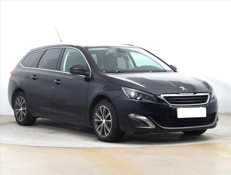 Peugeot 308 - hlavní foto