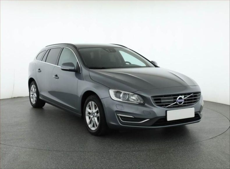 Volvo V60 - hlavní foto
