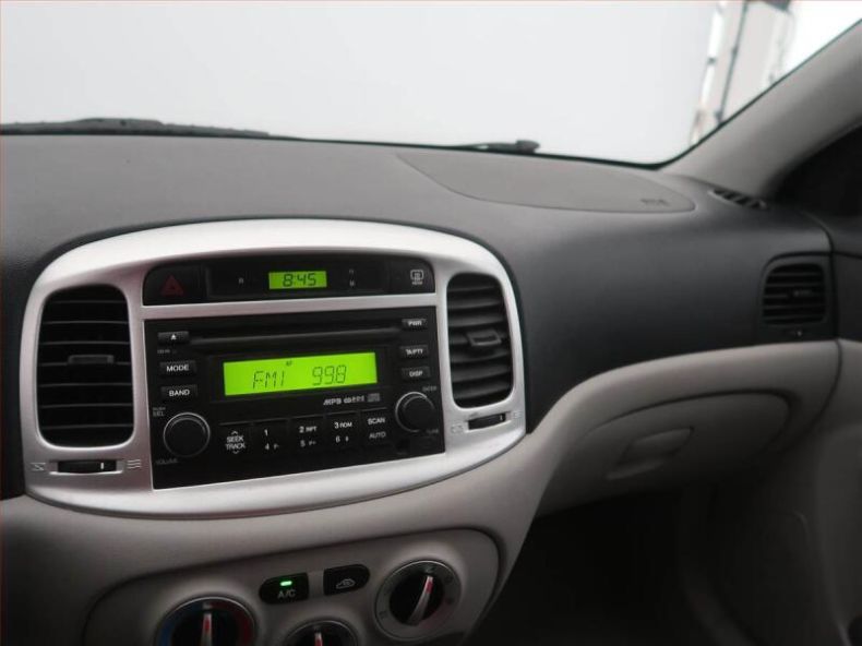 Hyundai Accent - hlavní fotka