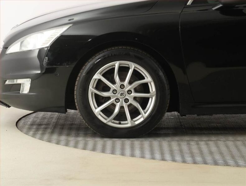 Peugeot 508 - hlavní fotka