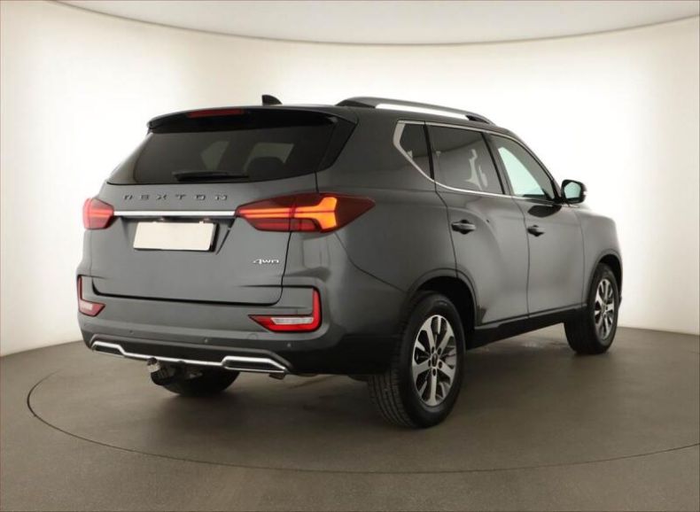 SsangYong Rexton - hlavní fotka