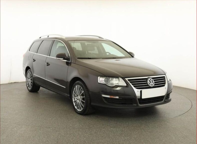 Volkswagen Passat - hlavní foto