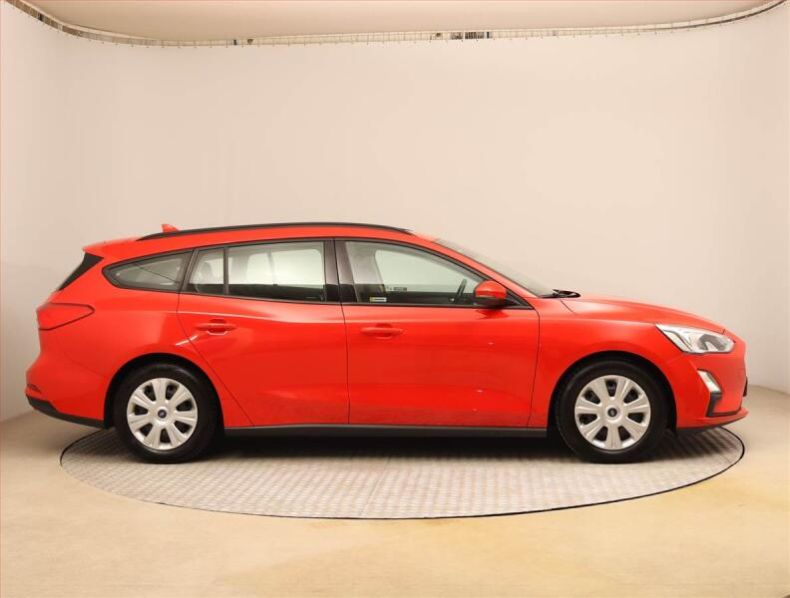Ford Focus - hlavní fotka