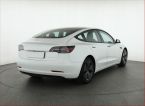Tesla Model 3 - fotka číslo 4
