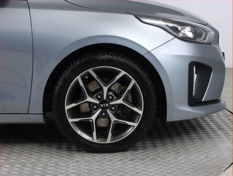 Kia Cee'd - hlavní fotka