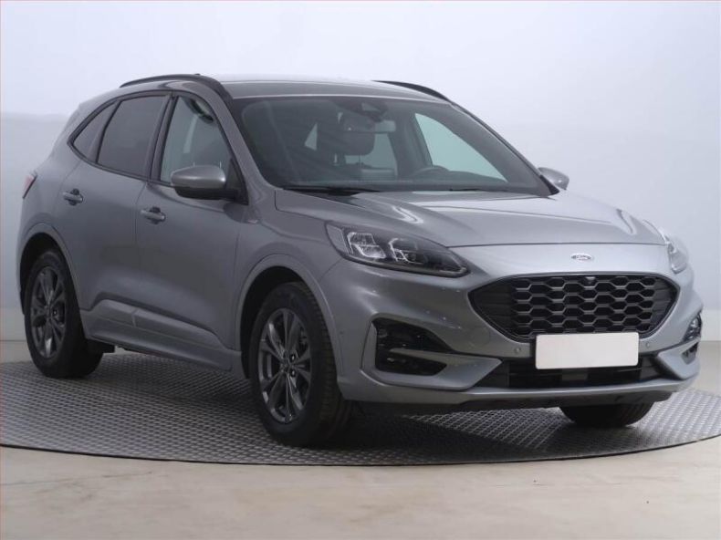 Ford Kuga - hlavní fotka