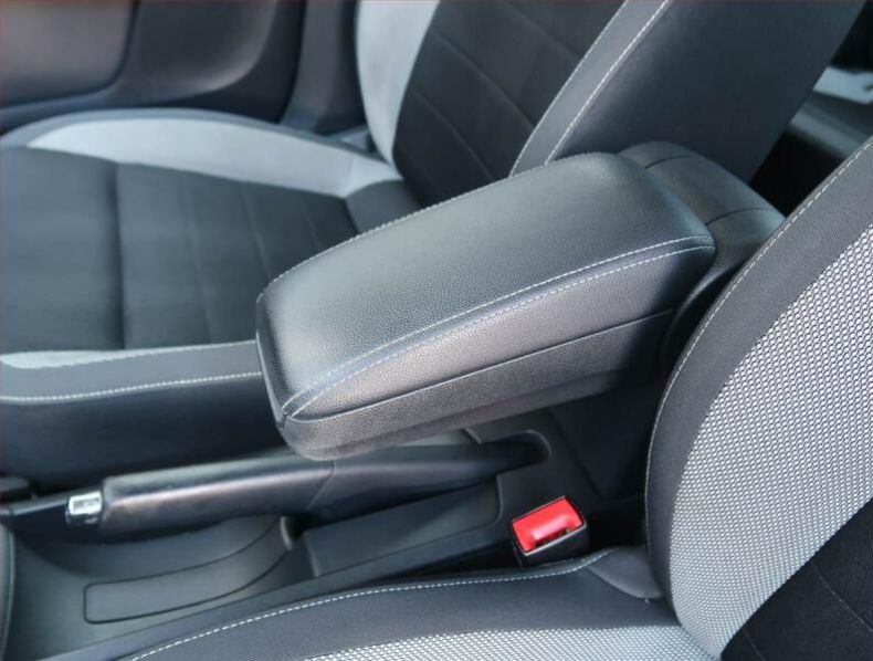 Škoda Rapid - hlavní fotka