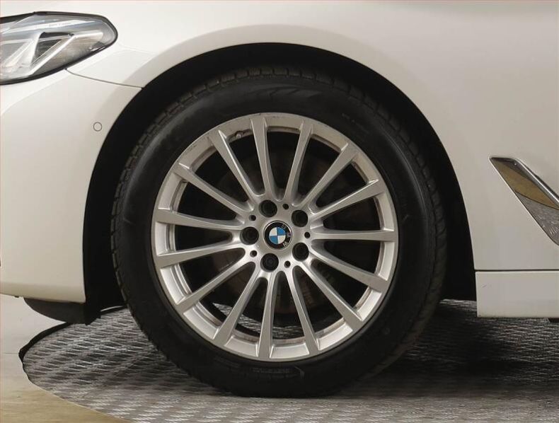 BMW Řada 5 - hlavní fotka