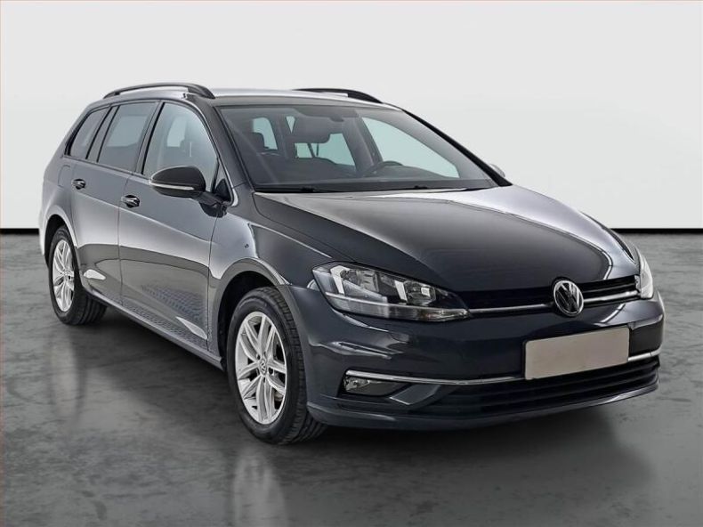 Volkswagen Golf - hlavní foto