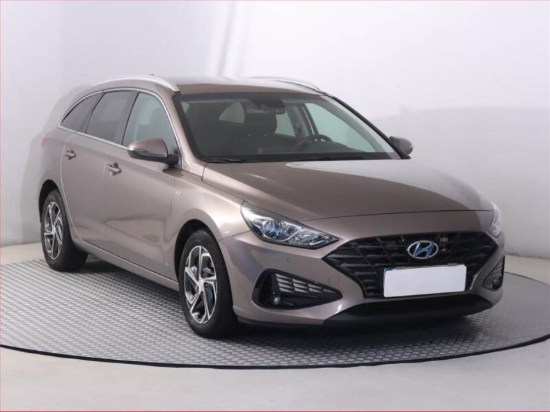 Hyundai i30 - hlavní foto
