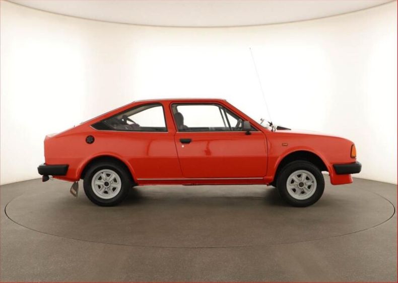 Škoda Rapid - hlavní fotka