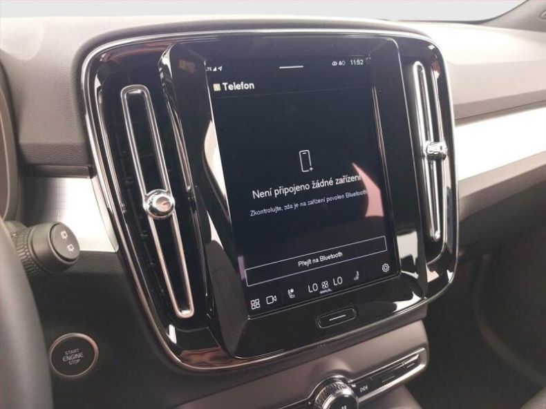 Volvo XC40 - hlavní fotka