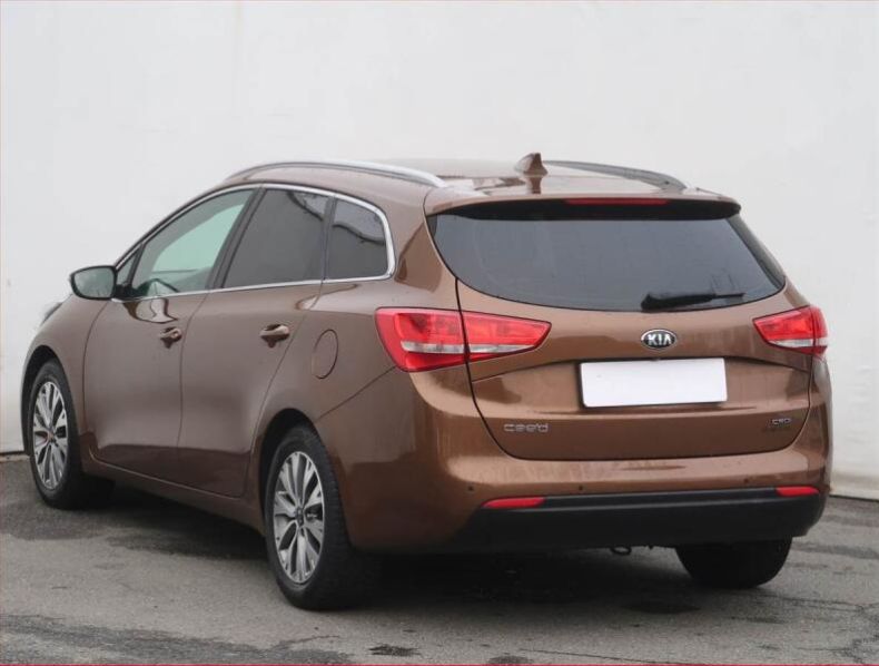 Kia Cee'd - hlavní fotka