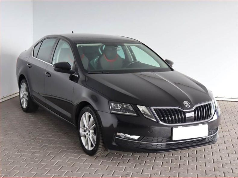Škoda Octavia - hlavní foto