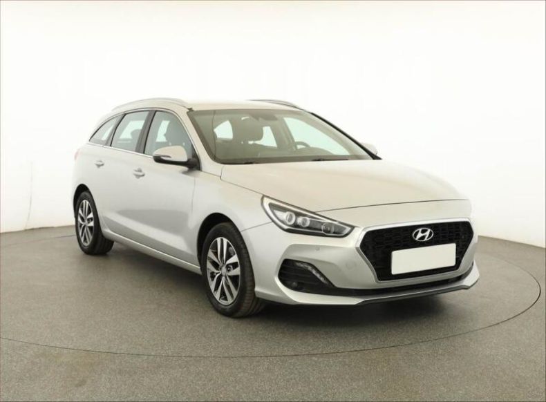 Hyundai i30 - hlavní fotka inzerátu