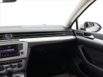 Volkswagen Passat - fotka číslo 7