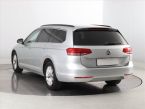 Volkswagen Passat - fotka číslo 3