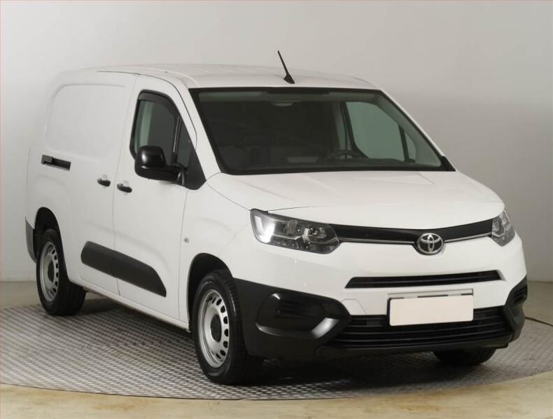 Toyota PROACE CITY - hlavní foto
