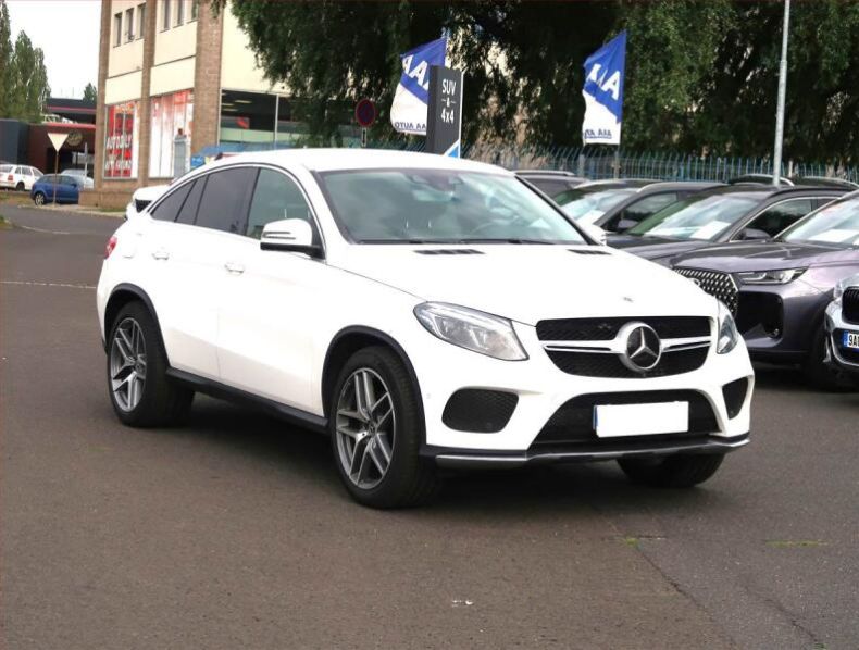 Mercedes GLE - hlavní foto
