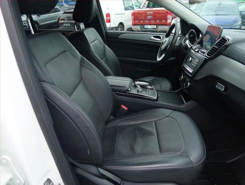 Mercedes GLE - hlavní fotka