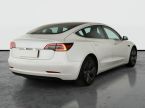 Tesla Model 3 - fotka číslo 4