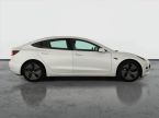 Tesla Model 3 - fotka číslo 5