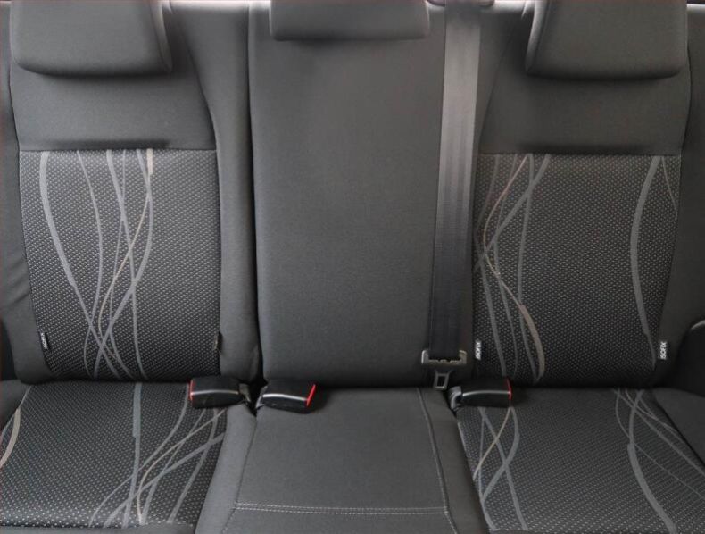 Peugeot 208 - hlavní fotka