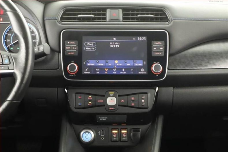 Nissan Leaf - hlavní fotka