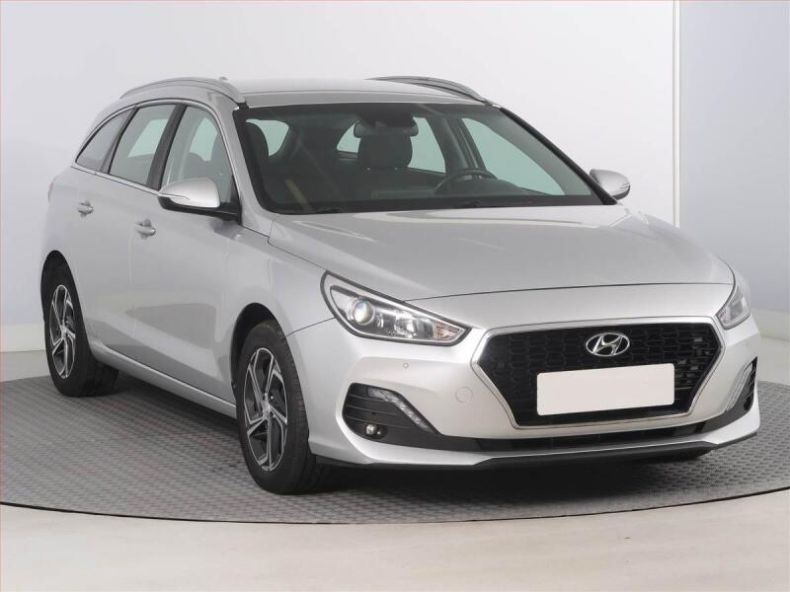 Hyundai i30 - hlavní fotka inzerátu