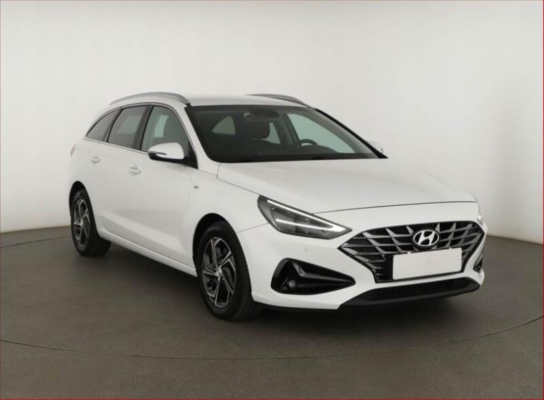 Hyundai i30 - hlavní foto