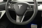 Tesla Model 3 - fotka číslo 7