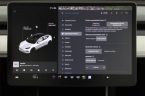 Tesla Model 3 - fotka číslo 16