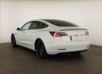 Tesla Model 3 - fotka číslo 3