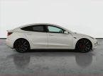 Tesla Model 3 - fotka číslo 5