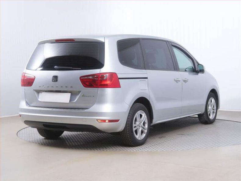 Seat Alhambra - hlavní fotka