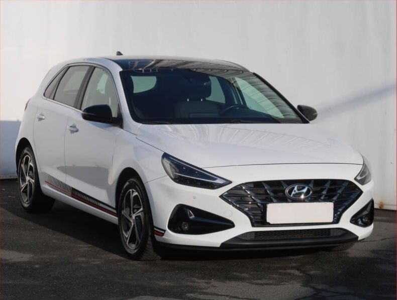 Hyundai i30 - hlavní foto