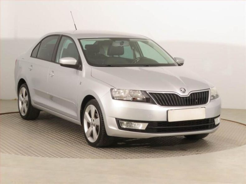 Škoda Rapid - hlavní foto