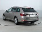Škoda Superb - fotka číslo 3